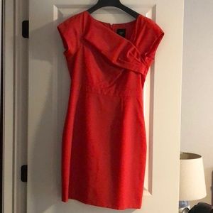 Suiting knee-length dress